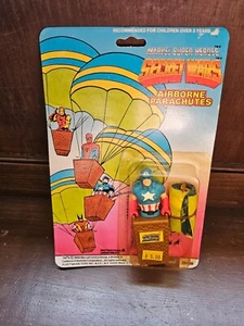 1984 SECRET WARS Captain America Airborne Parachutes Super Heroes Figur - Bild 1 von 2