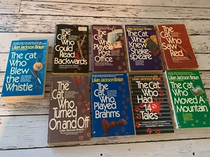 Lilian Jackson Braun Lot The Cat Books Paperback 9 books - Picture 1 of 1