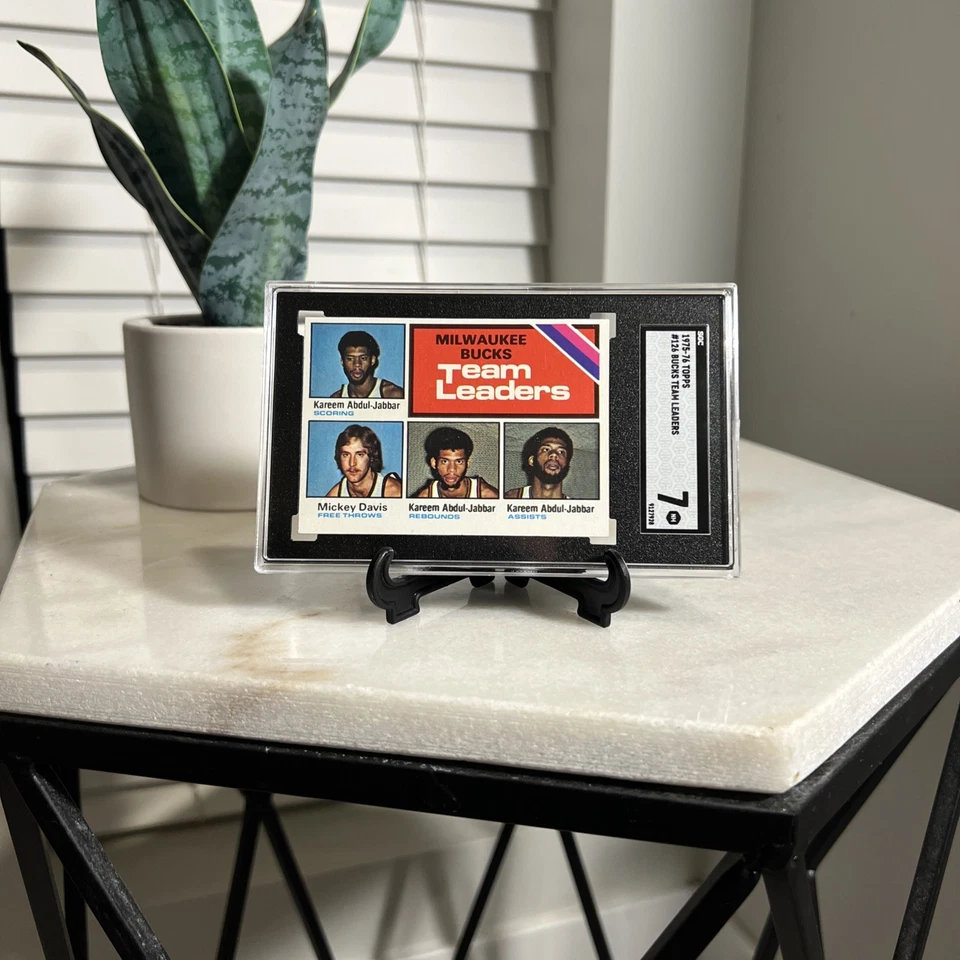 1975-76 Topps Basketball #126 Milwaukee Bucks Team Leaders - SGC 7 - Image 1 of 2