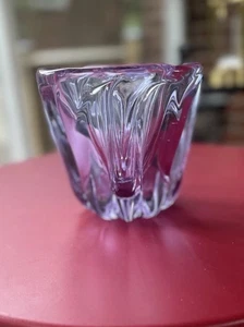 Vintage Moser? Purple Alexandrite Neodynium Hand Blown Fluid Wave Vase 5.5” - Picture 1 of 11