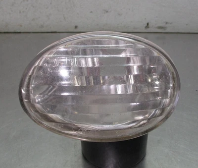 Faro antiniebla derecho lado pasajero Ford Taurus 1998-1999 OEM-F8DZ13200AA Foto 1 de 4