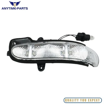 2038201421 For Benz 94-06 E500 94-09 E320 99-15 G550 Right Side Turn Signal Lamp - Изображение 1 из 4