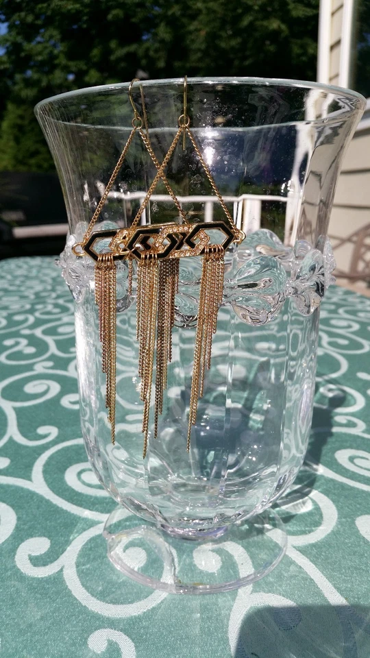 Pendientes araña Art Deco con esmalte negro y acento de diamantes de imitación muy largos Foto 1 de 1