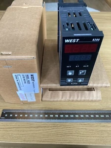 Controlador de temperatura PID configurable West 8200 1/8 DIN 90-264 relé de vacío SSR - Imagen 1 de 6