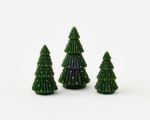 Juego de 3 velas de Navidad verdes con forma de árbol punteado de 4,25"-6,5" - Imagen 1 de 1