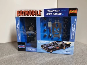 Polar Lights Batman 1:32 Complete 1966 Batmobile Slot Racing Kit Set  - Picture 1 of 10
