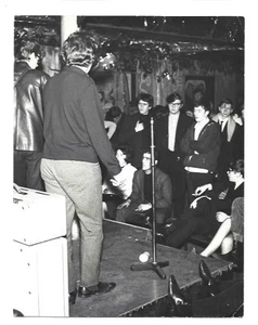 C816/ Joe Cocker auf der Bühne Foto 21,5 x 16,5 cm ca.1965 - Bild 1 von 2