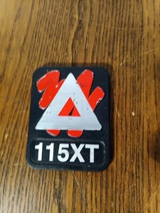 PEAVEY 115XT Lautsprecher Gitter Abzeichen Emblem Logo Original Teil - Bild 1 von 4