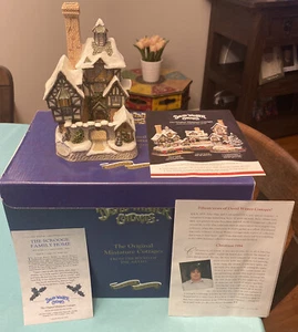 David Winter THE SCROOGE FAMILY HOME MIB COA 1993 1994 CHRISTMAS SPECIAL Rare - Bild 1 von 14