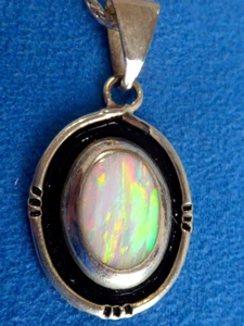 VINTAGE STERLING SILVER NATURAL AUSTRALIAN OPAL NECKLACE 21.5" LONG OPAL - Picture 1 of 16