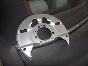 SAAB 9 5 BREMSSTAUBSCHUTZ ABDECKUNG VORNE 2002 - 2009 - Bild 1 von 2
