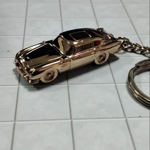 New James Bond 1/87 Aspen Martin DB5 Keychain in the 007 - Picture 1 of 3