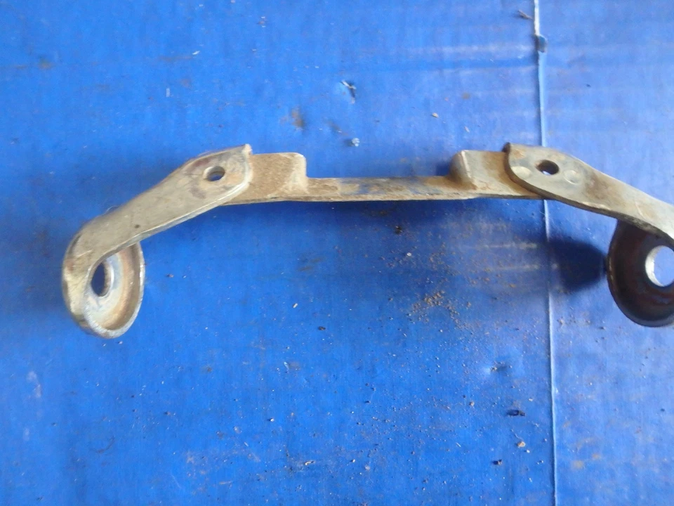 Крепление передней фары Yamaha Virago XV 700 1985 XV700 год выпуска - Изображение 1 из 1