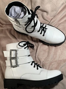 Jessica Simpson White JS-Kerina Combat Boots Size 5 1/2M - Picture 1 of 12