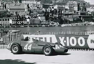 Maria Teresa de Filippis Hand Signed Maserati 12x8 Photo 4. - Picture 1 of 1