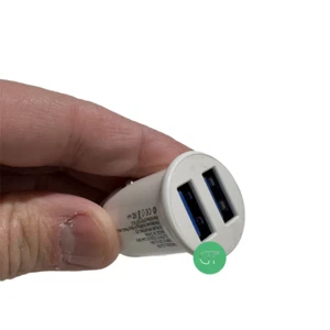 CARICABATTERIA DOPPIA PRESA USB ACCENDISIGARI 12 24 V PER AUTO MOTO FURGONE - Foto 1 di 5