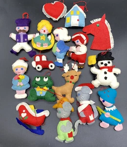 Vintage Lot of 16 Handmade Handsewn Christmas Ornaments - Picture 1 of 9