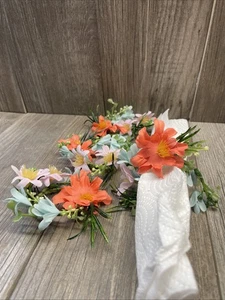 Set of 4 Wildflower Tropical flower napkin rings, Colorful, NWT - Picture 1 of 10