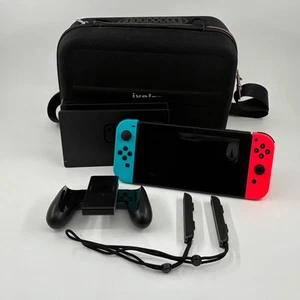 Nintendo Switch HAC-001 Handheld Video Game Console - Joy Cons - 32GB - Comfort - Picture 1 of 24