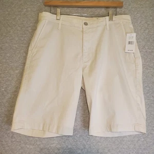 AG Adriano Goldschmied Griffin leichte Stretch Satin Shorts Gr. 32 sand - Bild 1 von 9
