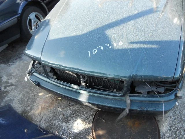 Nudillo/trozo trasero modelo VIN D octavo dígito tracción delantera eje trozo compatible con 96-02 AUDI A4 383389 Foto 1 de 4