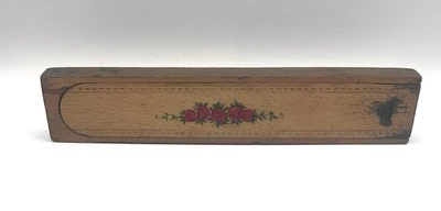 Caja de lápices de madera vintage con tapa deslizante Foto 1 de 4