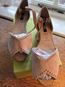 M&S Size 7.5 UK Wide Fit Unworn Leather ( suede) Upper Beige Cork Wedge Sandals - Picture 1 of 8