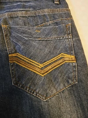 Pantalones de mezclilla para hombre Fusai 38x29 pierna recta azul lavado medio Foto 1 de 4