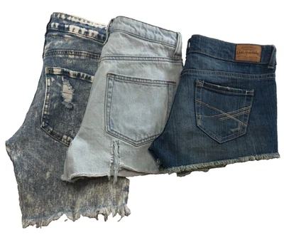 Lote de 3 Pantalones Cortos Vaqueros Para Mujer Casi Famosos Aeropostale & Vanilla Star Talla 0 Foto 1 de 4