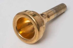 Denis Wick 9BS 4880 Gold-Plated Mouthpiece For Trombone Small Shank - Picture 1 of 5