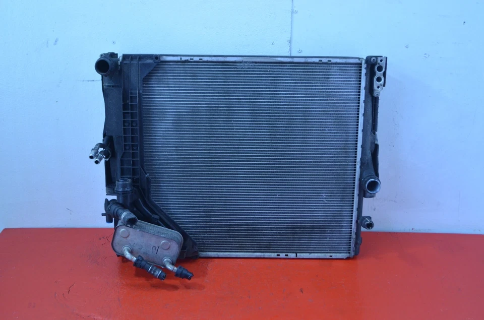 07-10 BMW E83 X3 3.0L N52 MOTOR RADIADOR AIRE ACONDICIONADO CONDENSADOR OEM Foto 1 de 4