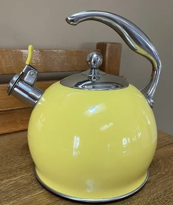 Tetera Sotya Whistling amarilla para estufa tetera de acero inoxidable Foto 1 de 4