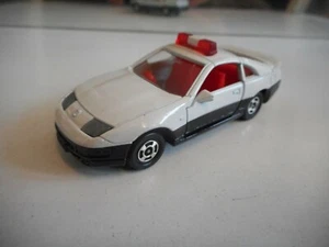 Tomica Nissan Fairlady Z Police in White/Black (Made in Japan) - Picture 1 of 2