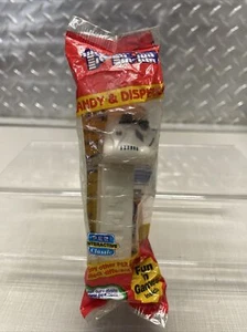 Vintage Star Wars Storm Trooper PEZ Dispenser 1997 New in Package RED - Picture 1 of 2