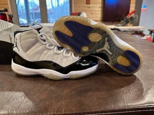 Size 10 - Jordan 11 Retro Concord 2011 - Picture 1 of 5