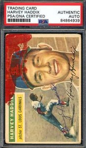 Harvey Haddix PSA DNA Signed 1956 Topps Autograph