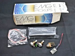 EMG Black 40CS - 5 String Bass Pickup - w/Hardware - Open Box New - Picture 1 of 8