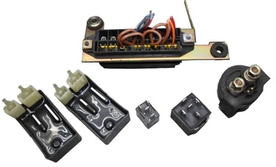 2x CDI Einheit Zündbox Steuergerät + Relais Ducati Monster 750 Bj.2001 - Bild 1 von 4