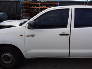 TOYOTA HILUX LEFT FRONT DOOR DUAL CAB, 02/05-08/15 - Picture 1 of 8