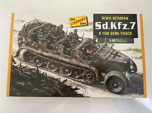 NEW LINDBERG LINE WWII GERMAN SD.KFZ.7 8 TON SEMI TRACK 1:40 MODEL KIT - Picture 1 of 4