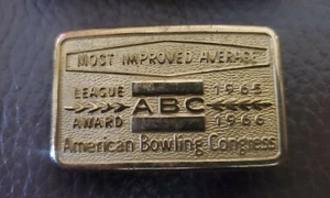  orig. 1965-66 A.B.C. American Bowling Congress *BELT BUCKLE* in Original Casing - Picture 1 of 3