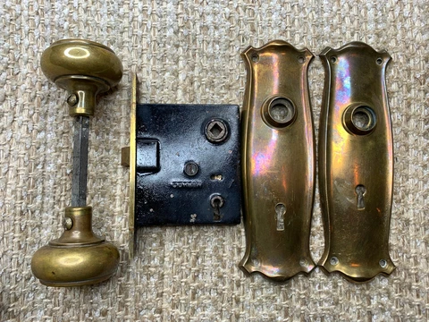 Antique Corbin Interior Mortise Lock, Brass Door Plates and Door Knobs #785 Cover
