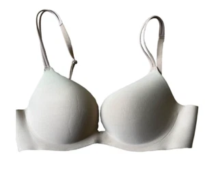 Victoria's Secret Angels Secret Embrace Bra 32B Beige Nude Wireless Soft Opaque - Picture 1 of 6