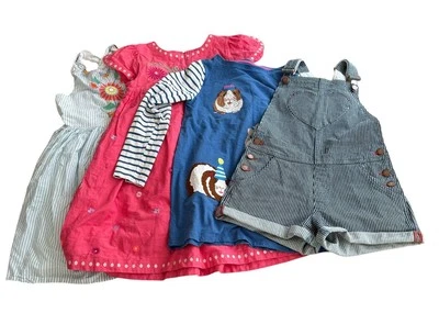 迷你紧身 4 件装连衣裙连体裤女孩尺寸 9-10 岁牛仔心形几内亚猪 — 第 1/4 张图片