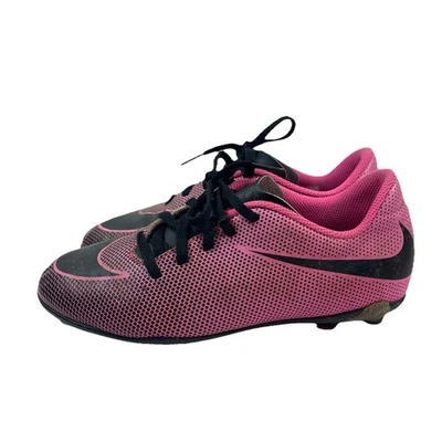 Nike Jr Bravata II Pink Training Soccer Cleats Shoes Girls Size 5 Sport - Image 1 of 4