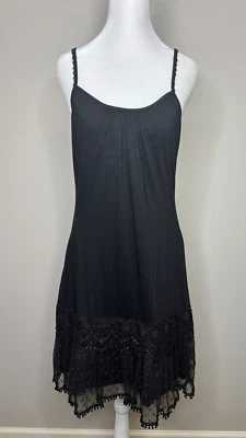 Vestido para mujer Anthropologie Ryu negro con volantes de encaje sin mangas caprichoso pequeño Foto 1 de 4