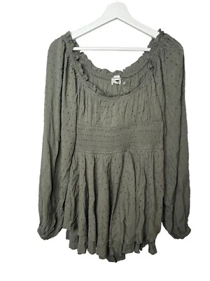 Pantalones Cortos Urban Outfitters Para Mujer Medianos Mameluco Boho Cottage Verde Volantes Informales Foto 1 de 4