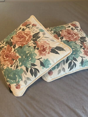 Pair Of Cynthia Rowley Boho Floral Textured Pillow 20X20 Down feather Pillows - Image 1 of 4
