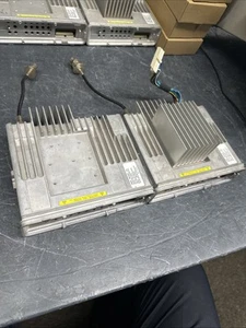 Motorola XPR8300 UHF 450-512Mhz 40W Repeater Odbiornik i nadajnik - Zdjęcie 1 z 6