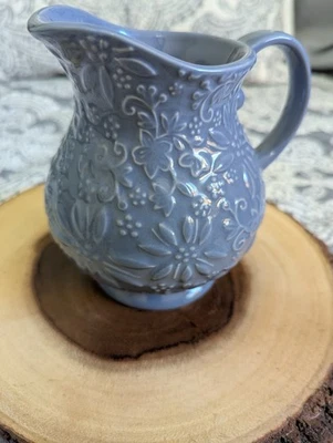 Jarra de encaje floral azul Temp-tations 18 OZ Foto 1 de 4